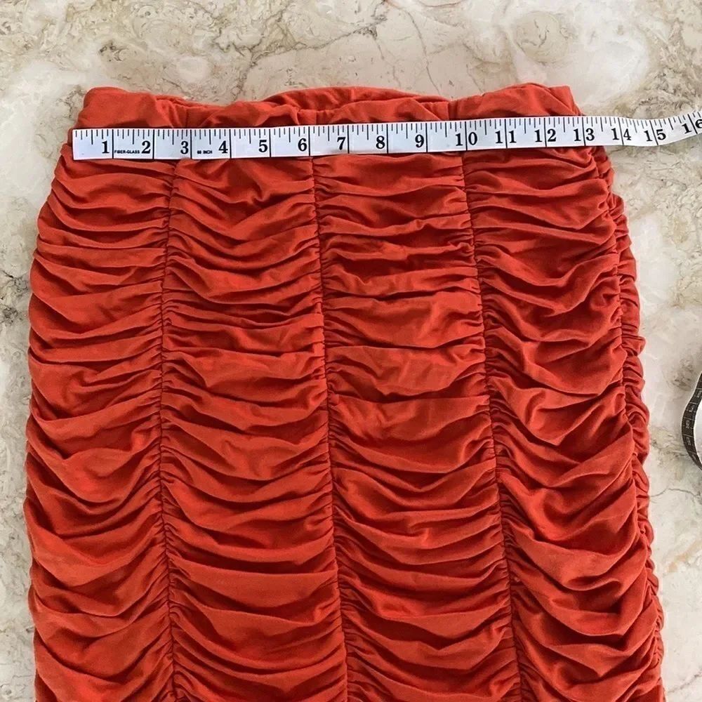 Tatum & Olivia Ruched Bodycon Mini Skirt - Picture 12 of 15